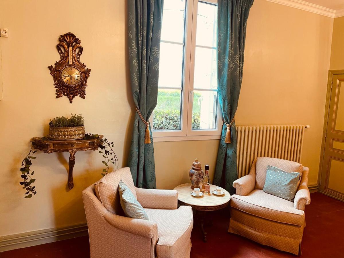 La Grande Maison Pas-de-Jeu Buitenkant foto